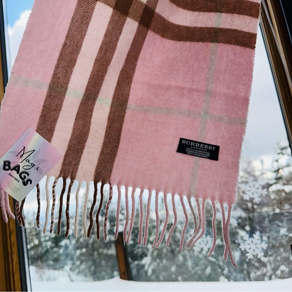 Burberry: Baby Pink Giant Check Plaid Scarf - Picture 5 of 9